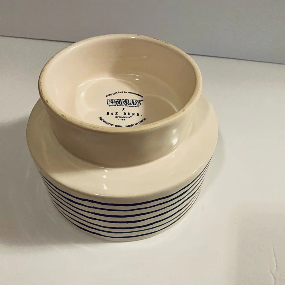 NWOT Rae Dunn Peanuts Dog Bowl Featuring Snoopy and Woodstock
